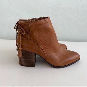VINCE CAMUTO Mellia Tan Leather Tassel Ankle Boots